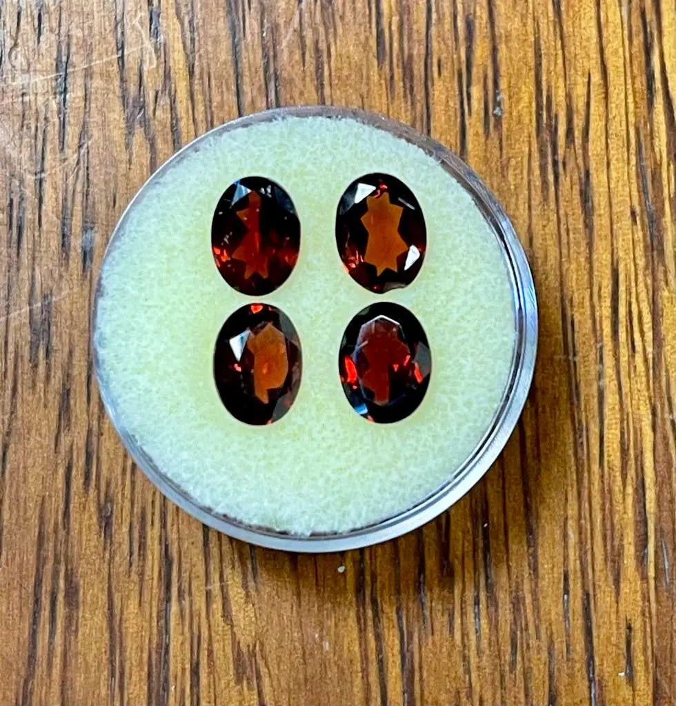 AAA+ Natural Gemstones (5.27 Carats 4 Pieces), Red Color with Indian Garnet ABC Jewelries